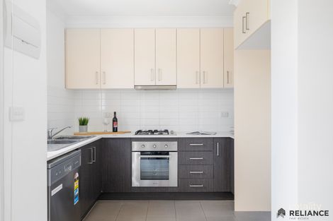 Property photo of 9/335 Grand Boulevard Craigieburn VIC 3064
