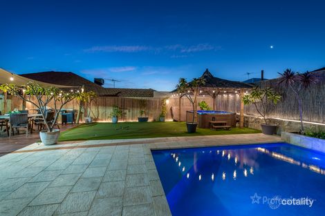 Property photo of 35 Belhaven Terrace Quinns Rocks WA 6030