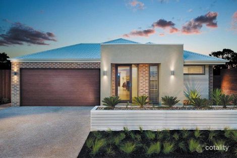 8 Elizabeth Cres, Varsity Lakes, QLD 4227