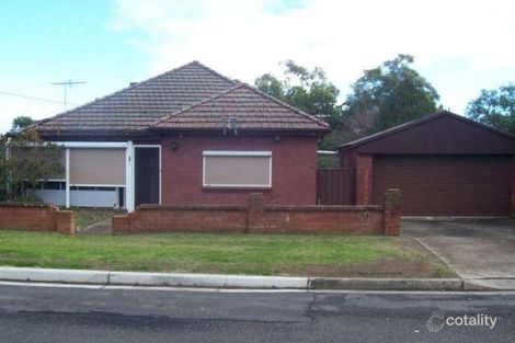 Property photo of 9 Kent Street Minto NSW 2566