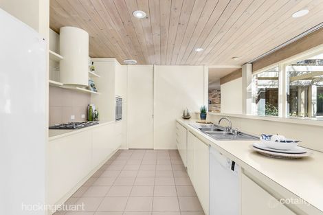 Property photo of 9 Columbia Avenue Croydon VIC 3136