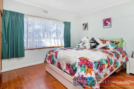 Property photo of 7 Beech Avenue Wendouree VIC 3355