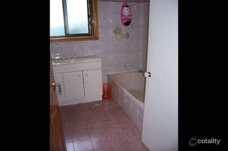 Property photo of 6 Golding Avenue Belmont North NSW 2280