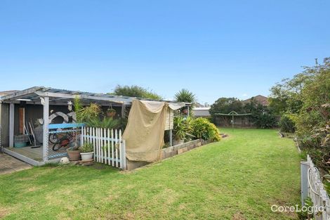 Property photo of 33 Eleebana Avenue Hughesdale VIC 3166