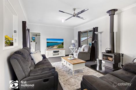 Property photo of 3 Callistemon Avenue Hill Top NSW 2575