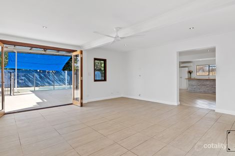 Property photo of 11 Golf Street Yorkeys Knob QLD 4878
