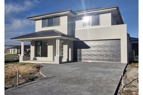 20 Talbot Pkwy, North Rothbury, NSW 2335