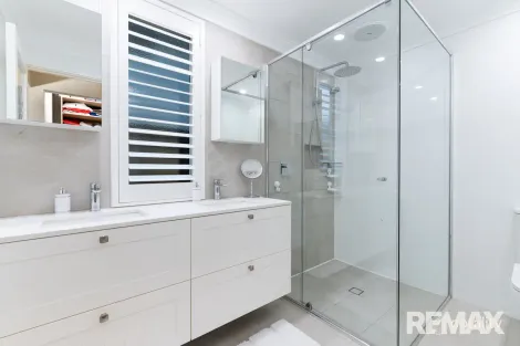 Property photo of 3 Brigantine Drive Jindalee WA 6036