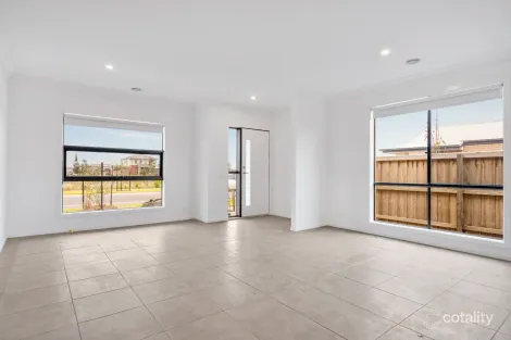 Property photo of 39 Mansfield Drive Werribee VIC 3030