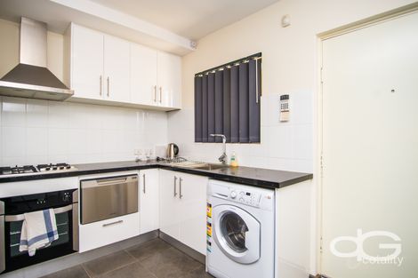 Property photo of 4/19 Coode Street Fremantle WA 6160