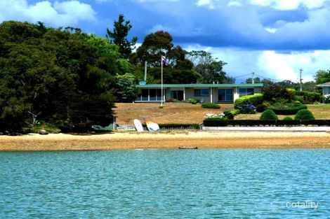 18 West Arm Rd, Beauty Point, TAS 7270