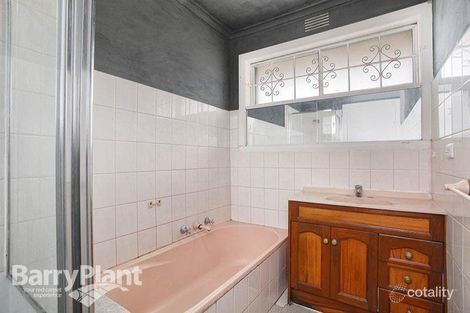 Property photo of 51 Bloomfield Road Noble Park VIC 3174