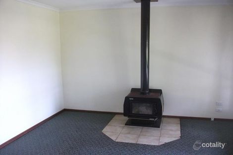 Property photo of 1/24 Thompson Road Hanwood NSW 2680