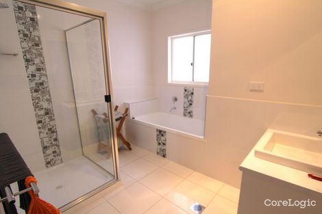 Property photo of 1/62 Gladstone Street Emerald QLD 4720