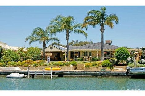 39 Waterside Dr, Dudley Park, WA 6210