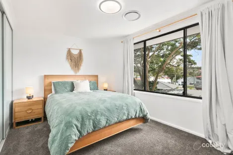Property photo of 20 Flinders Close Barrack Heights NSW 2528