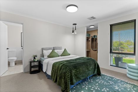 10 Dinsdale Pl, Hamersley, WA 6022