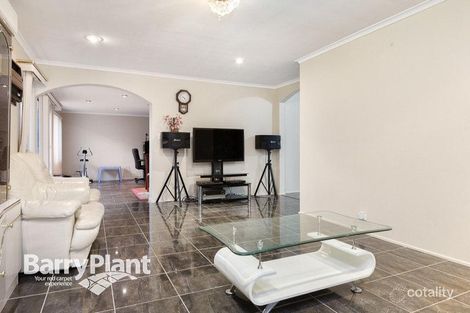 Property photo of 31 Piccadilly Crescent Keysborough VIC 3173