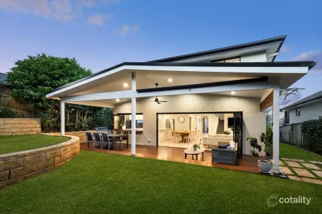 Property photo of 4 Monserra Road Allambie Heights NSW 2100