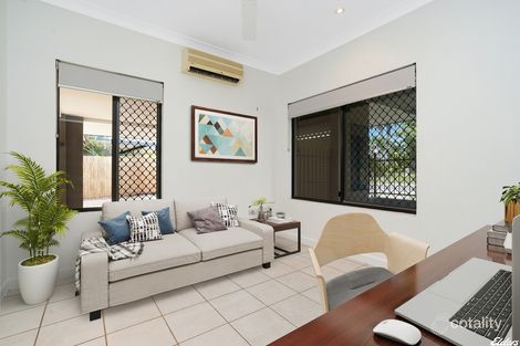 Property photo of 11 Yirra Crescent Rosebery NT 0832