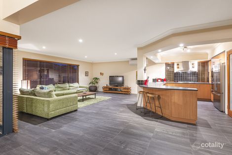 Property photo of 8 Hamlin Rise Como WA 6152
