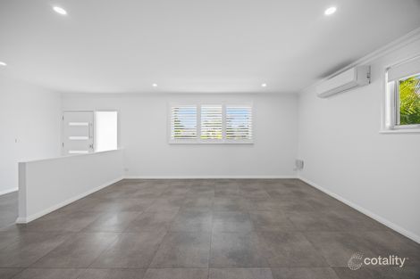 Property photo of 23 Summer Circuit Lake Cathie NSW 2445