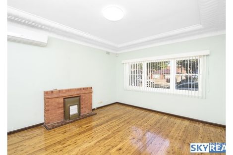 Property photo of 122 Caroline Street Kingsgrove NSW 2208