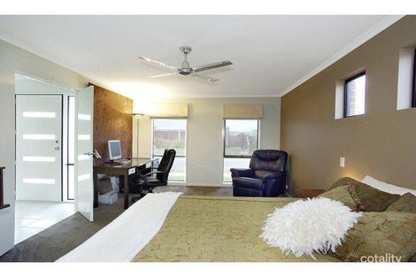 Property photo of 17 Wicklow Place Grovedale VIC 3216