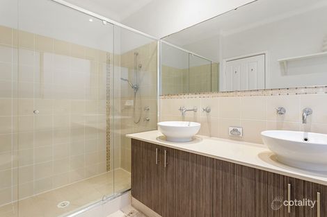 Property photo of 31 Dowitcher Turn Tapping WA 6065