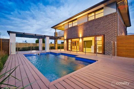 Property photo of 44 De Havilland Circuit Williams Landing VIC 3027