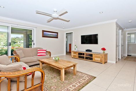 Property photo of 9 Rail Close Dayboro QLD 4521