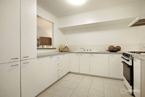 11 Youlden St, Kensington, VIC 3031