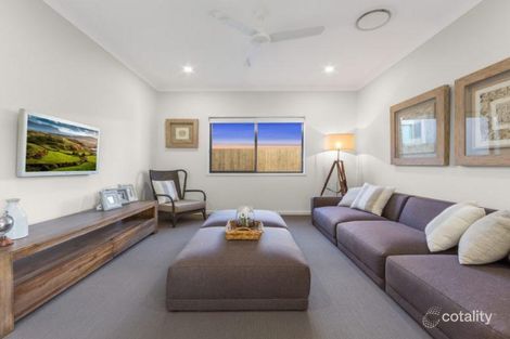 2 Collingwood Dr, Collingwood Park, QLD 4301