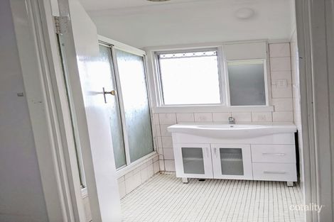 37 Whiteside St, Cloverdale, WA 6105