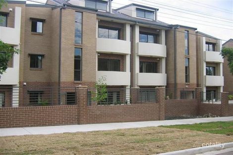 Property photo of 2/9-17 Eastbourne Road Homebush West NSW 2140