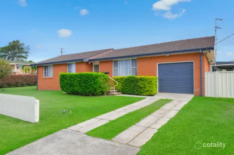 19 Clifton Dr, Port Macquarie, NSW 2444