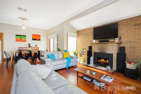 Property photo of 63 Benjamin Street Sunshine VIC 3020
