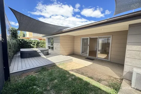 Property photo of 2/1C Plant Street West End QLD 4810