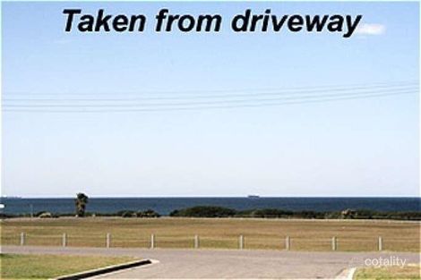 Property photo of 3 North Close Caves Beach NSW 2281