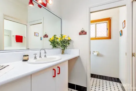 Property photo of 5 Meringo Street Narromine NSW 2821