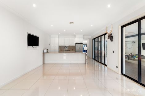 Property photo of 62 Signature Boulevard Point Cook VIC 3030