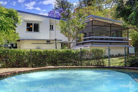 Property photo of 2 Tracey Street Kenmore QLD 4069