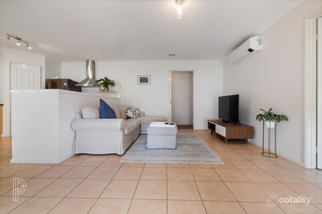 Property photo of 1 Thomas Royal Gardens Queanbeyan East NSW 2620