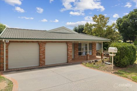Property photo of 1 Thomas Royal Gardens Queanbeyan East NSW 2620