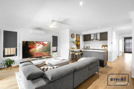 12 Torbreck St, Banya, QLD 4551