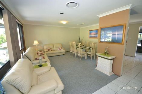 Property photo of 20 Auklet Road Mount Hutton NSW 2290