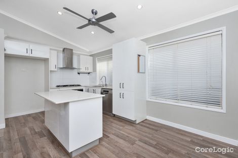 Property photo of 16 Bexley Place Helensvale QLD 4212