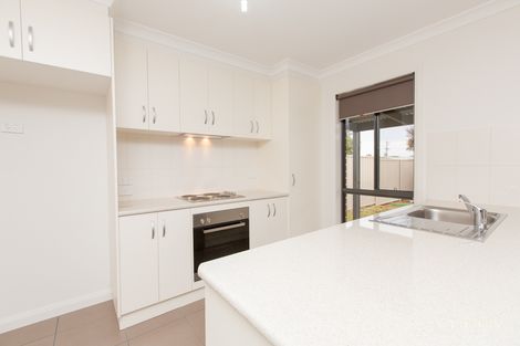 Property photo of 1/1 Meadow Grove Mildura VIC 3500
