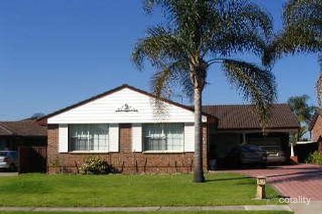 37 St Kilda St, St Johns Park, NSW 2176