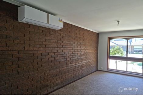 Property photo of 3/21 Mayfield Grove Altona Meadows VIC 3028